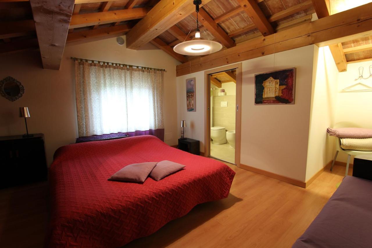 Le Tre Arti B&B San Zenone エクステリア 写真